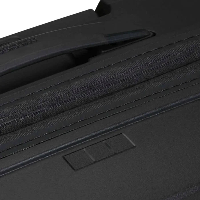 American Tourister Fastforward 55 cm Expandable Carry On Suitcase - Flash Black