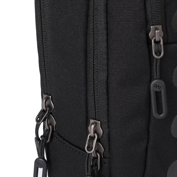 Hedgren RELAX Medium Vertical Crossbody Bag with RFID Pocket - Black