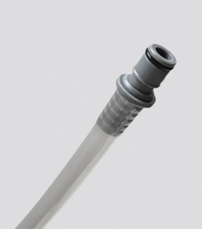 Quickly disconnect the drink tube (an auto shutoff valve prevents leaking) for convenient refilling