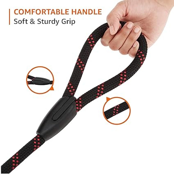 MUNCHOS Heavy Quality Rope With S.S Hook No.12mm For Medium Dogs