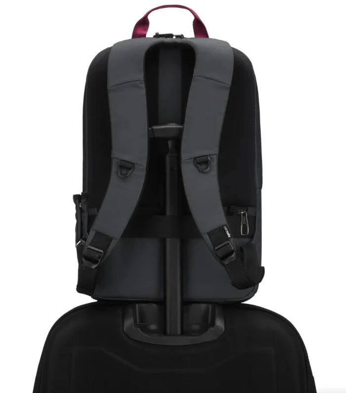 Luggage Sleeve (Please note : Luggage is for display purpose only)