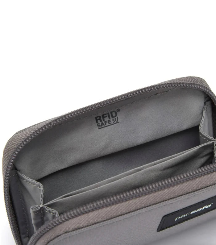 Pacsafe RFIDsafe Card Wallet - Stone