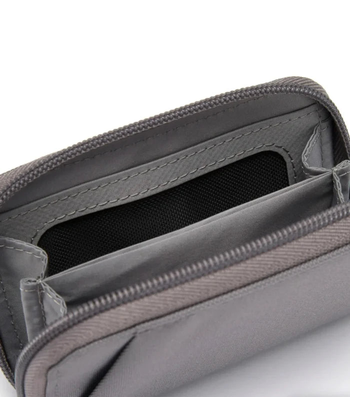 Pacsafe RFIDsafe Card Wallet - Stone