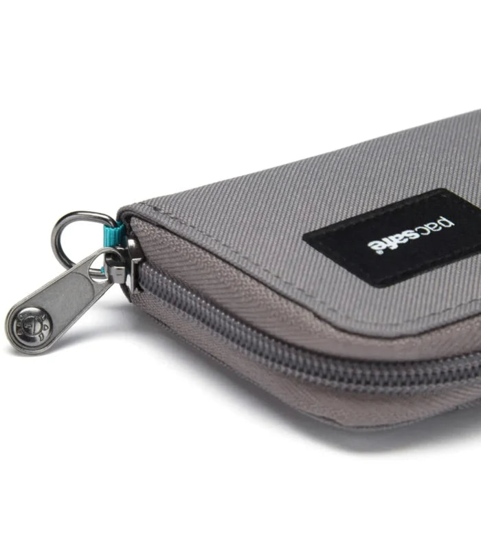Pacsafe RFIDsafe Card Wallet - Stone