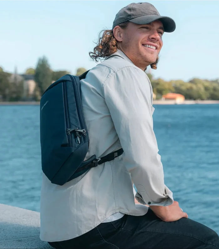 Pacsafe V Tech Anti-Theft 10L Sling Pack - Ocean
