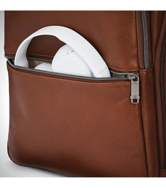 Quick access front zippered front pocket