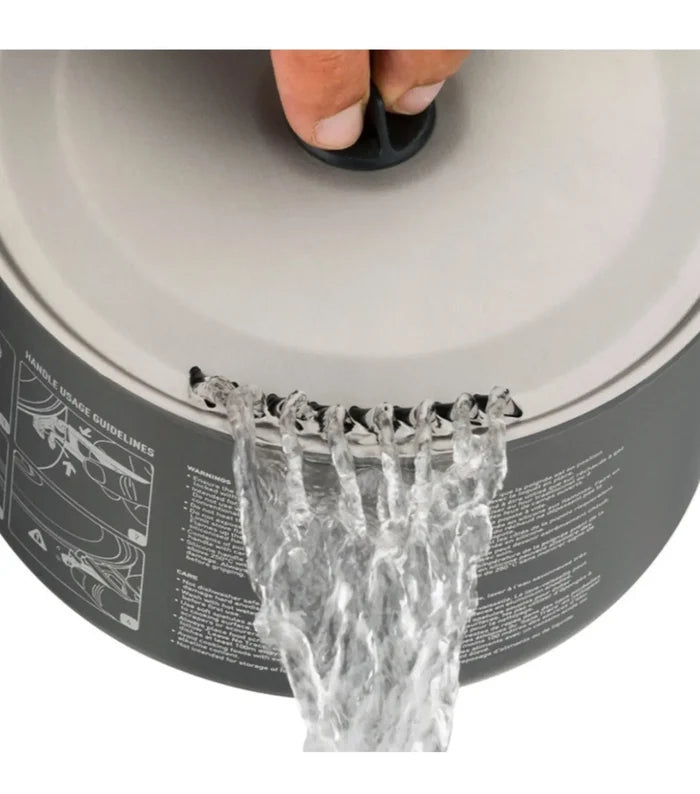Easy flow strainer lid for efficient draining