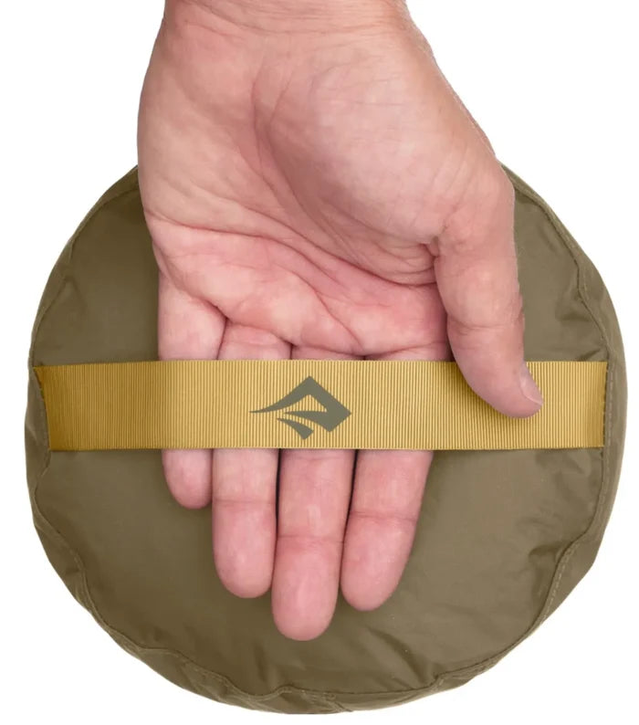 Sturdy, Nylon webbing handle on round base provides a secure grab point