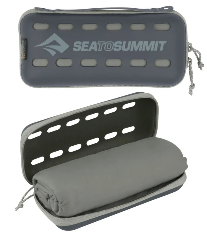 Comes in a soft, zippered EVA case