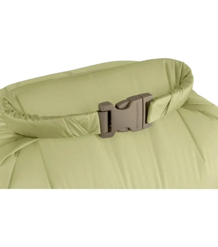 Slippery finish for easy packing and unpacking