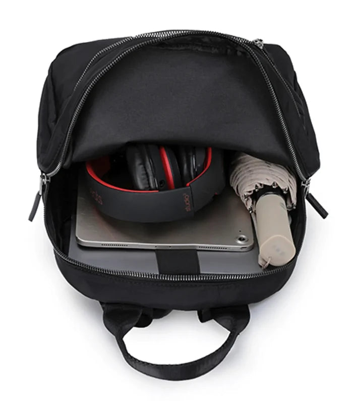 Internal laptop compartment