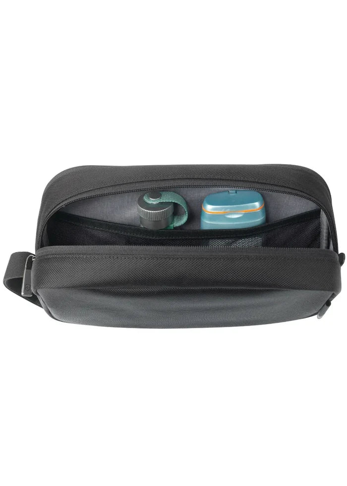 YKK® Racquet Coil™ zippers
